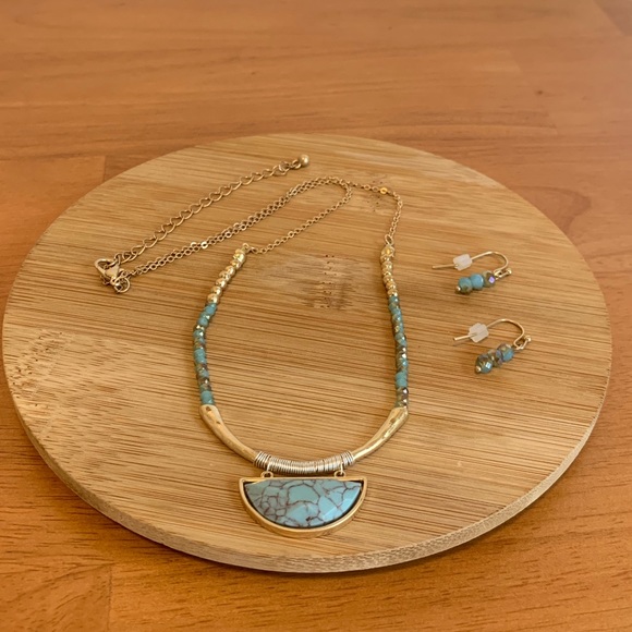 NWT Blue Tribal Necklace & Earrings Set – Goldtone Minimalist Boho Jewelry - Picture 7 of 9